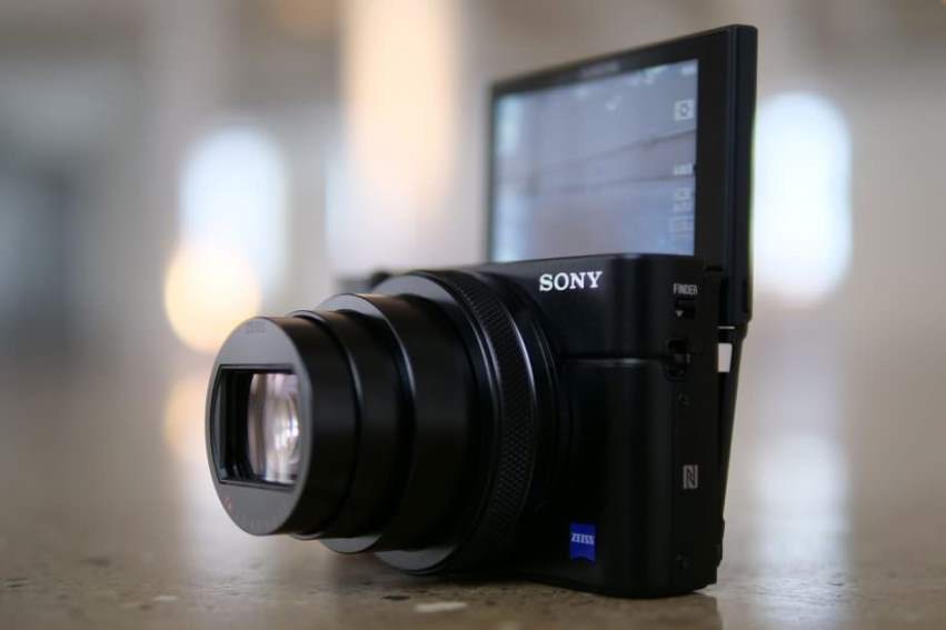 Стоит ли приобретать Sony RX100 VI