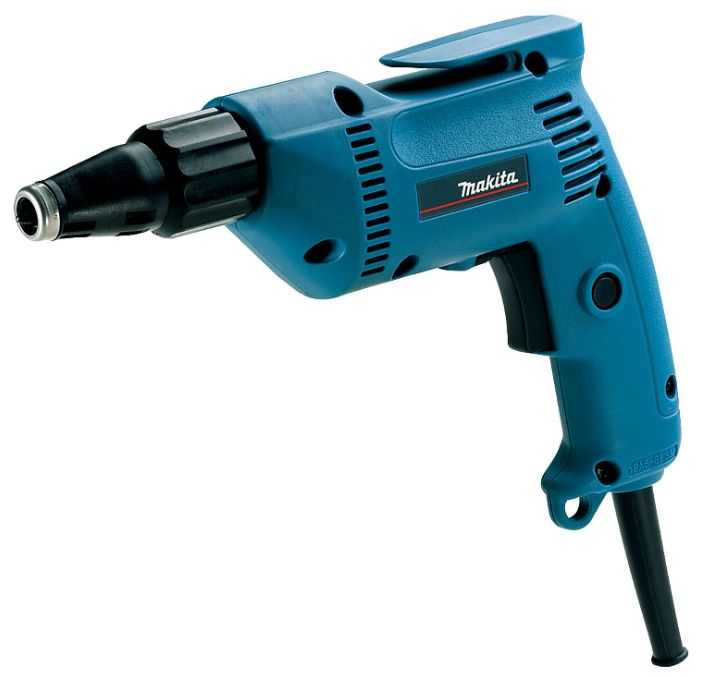 Makita 6821, 570 Вт