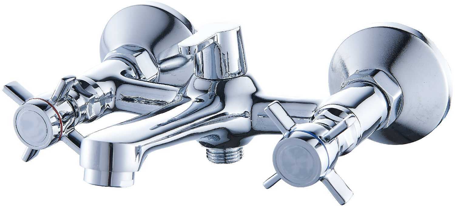 Diadonna D80-330352 двуручковый с коротким изливом, хром