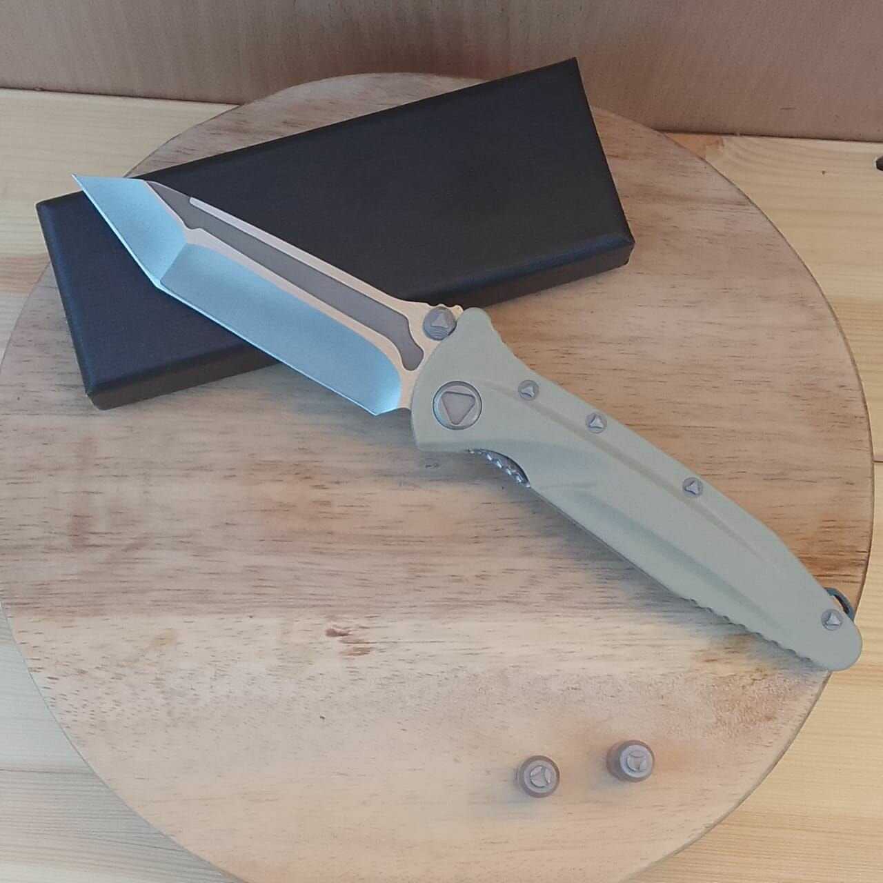 Microtech Socom Delta