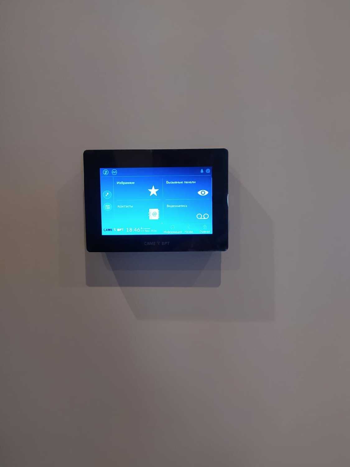 Абонентское IP-устройство CAME XTS 5IP hands-free с сенсорным 5’’ дисплеем, локальным и POE питанием (840CH-0100) фотография 8