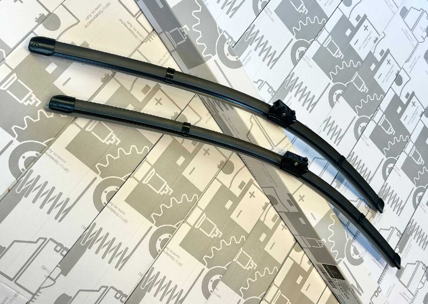 Щетки стеклоочистителя MERCEDES-BENZ Щетки стеклоочистителя бескаркасные (W205)