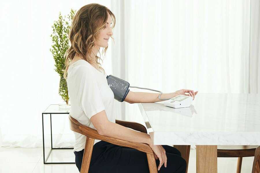 Тонометр Beurer BM28 фотография 6