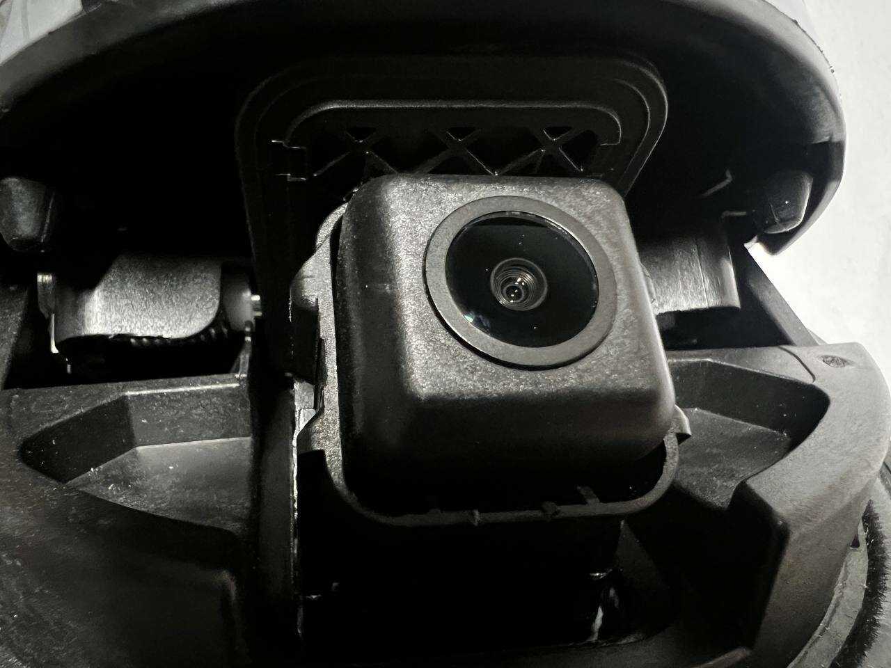 Камера заднего вида Volkswagen Камера заднего вида (AHD 1080p, 150 градусов) фотография 4