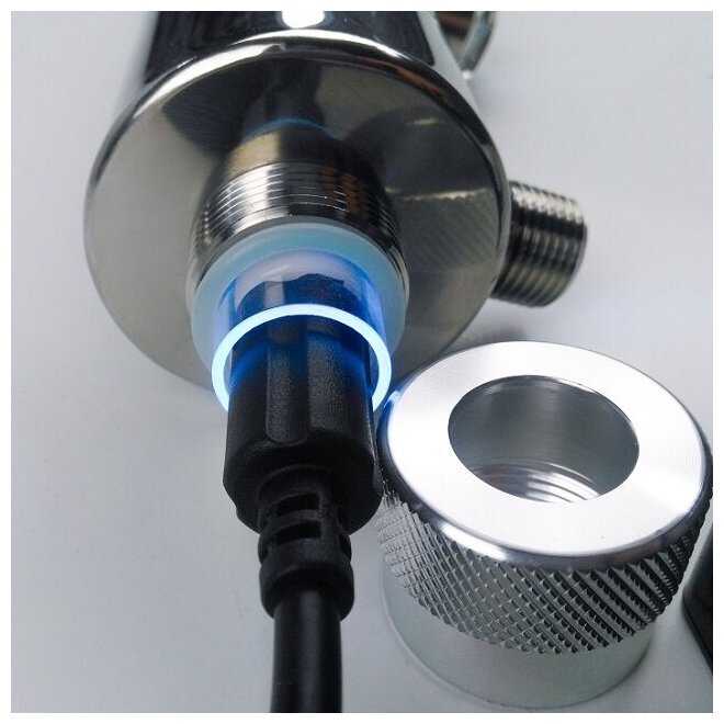 Ультрафиолетовый обеззараживатель UVL-Aqua 8 (0,3 м3/час, 8 Вт) фотография 2