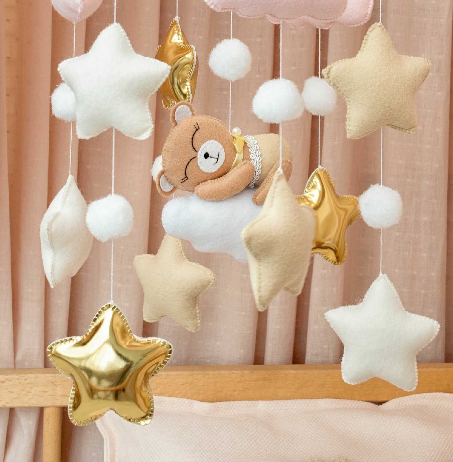 Мобиль в кроватку для новорожденных с подсветкой фотография 33