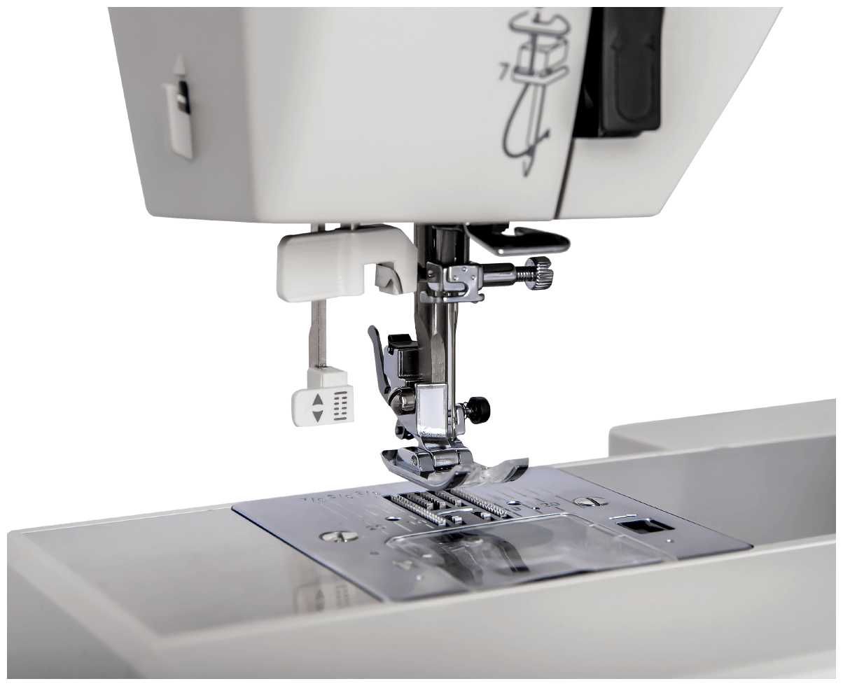 Швейная машина Necchi Q132A фотография 5