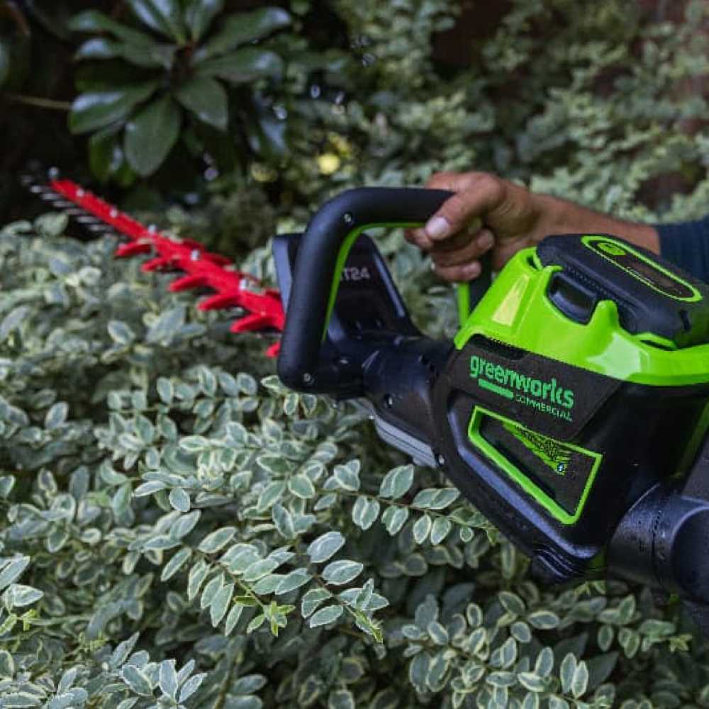 Кусторез штанговый телескопический аккумуляторный Greenworks PH662T, 82V, 51 см, без АКБ и ЗУ, 2301607 фотография 4