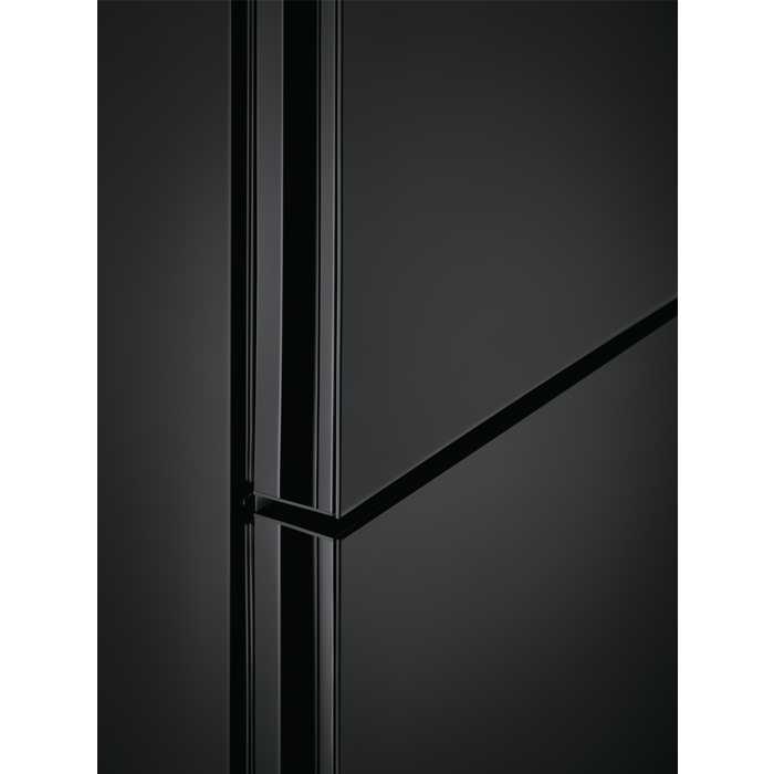 Холодильник Electrolux LNT 7ME32 M1 фотография 3