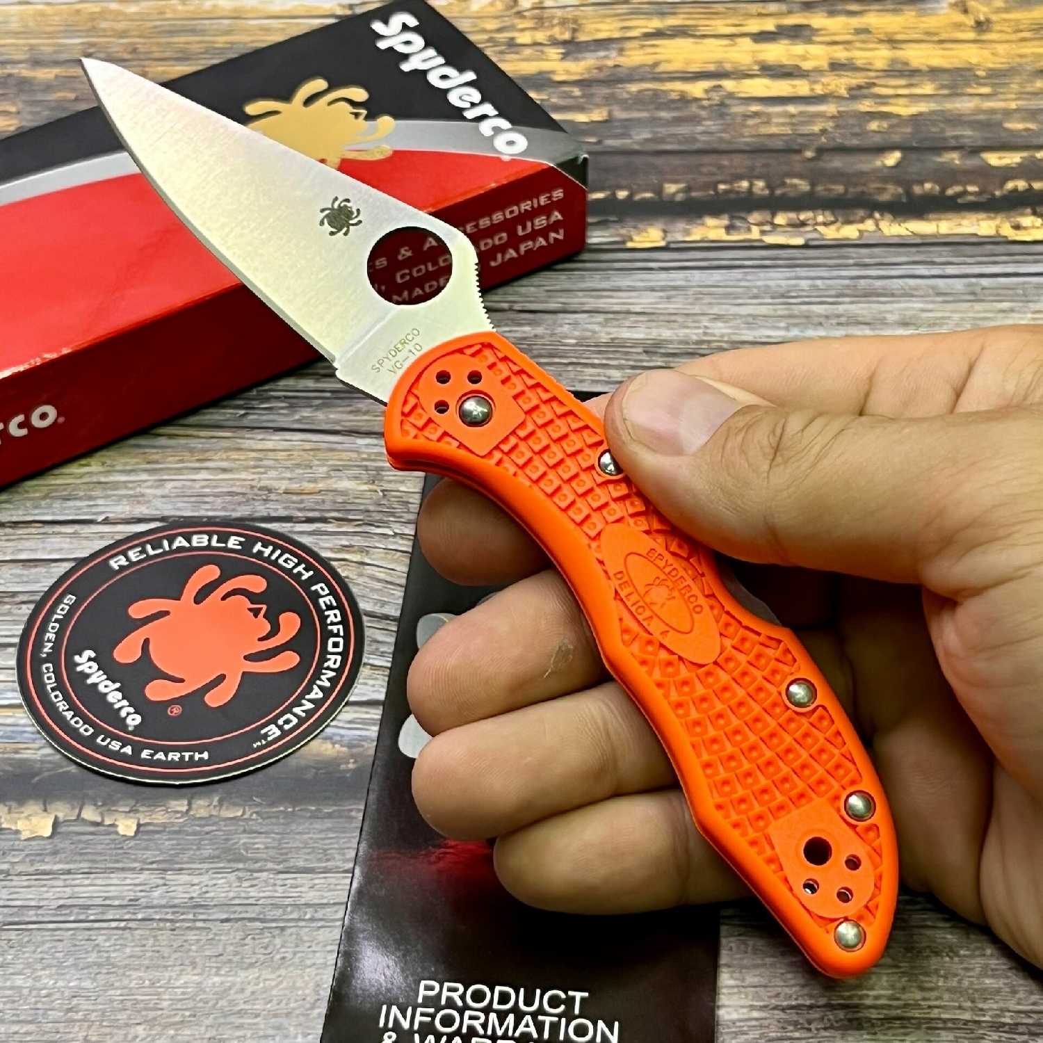 Нож складной Spyderco Delica 4 (C11FPOR) фотография 7