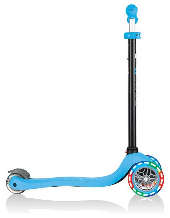 Детский 3-колесный самокат-беговел GLOBBER Go Up Sporty Plus Lights фотография 18