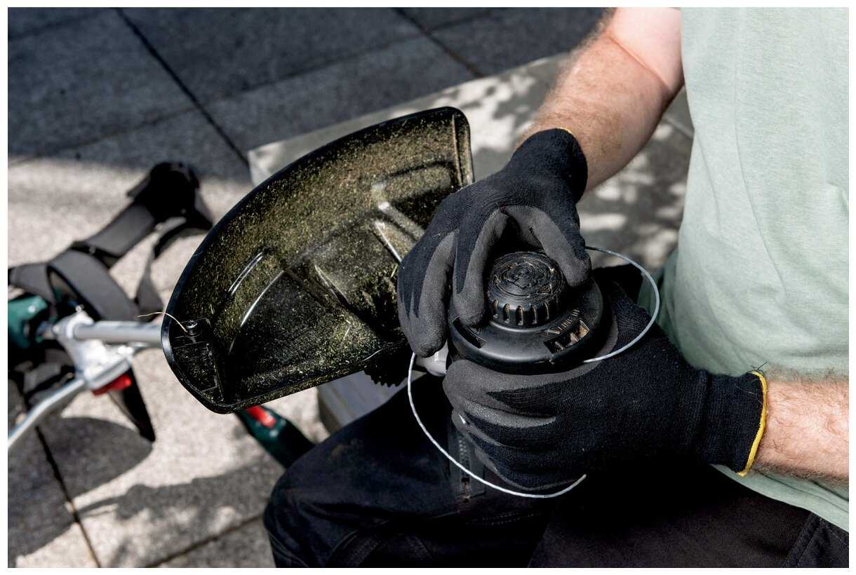 Триммер аккумуляторный Metabo FSB 36-18 LTX BL 40 (601611850) фотография 3