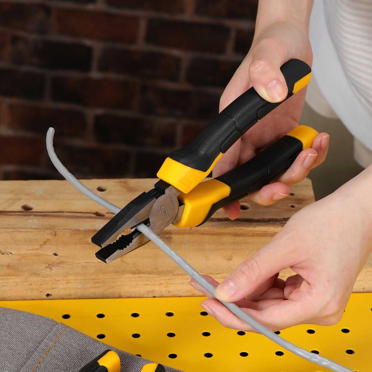 Набор плоскогубцев Deli DL2008Z-3 фотография 4