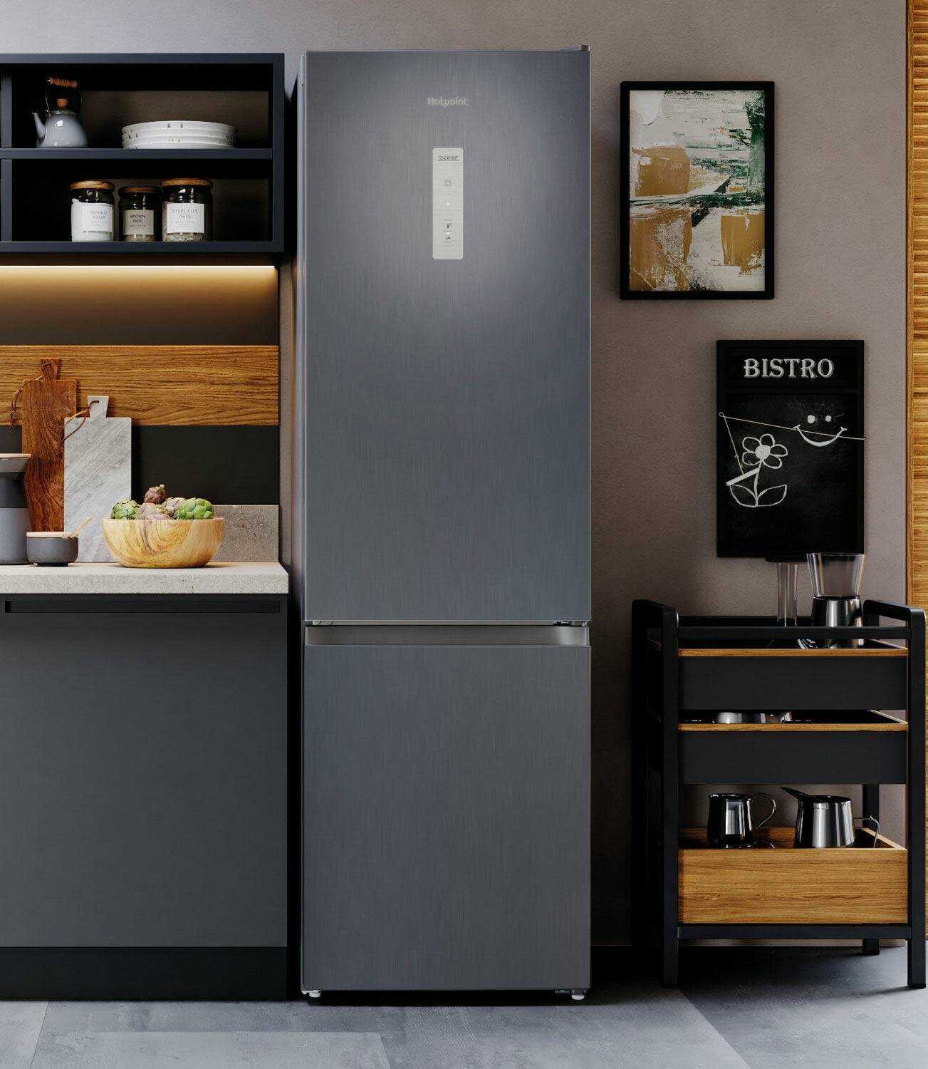 Холодильник Hotpoint HT 6200 фотография 5