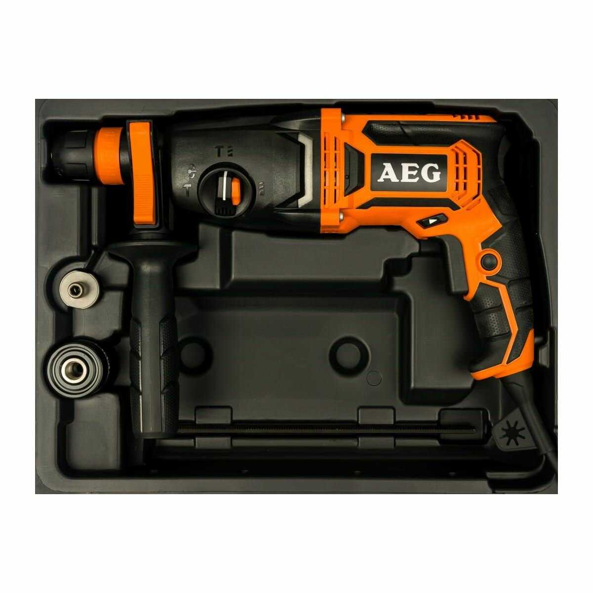 Перфоратор AEG KH 24 IXE (800 Вт) фотография 1