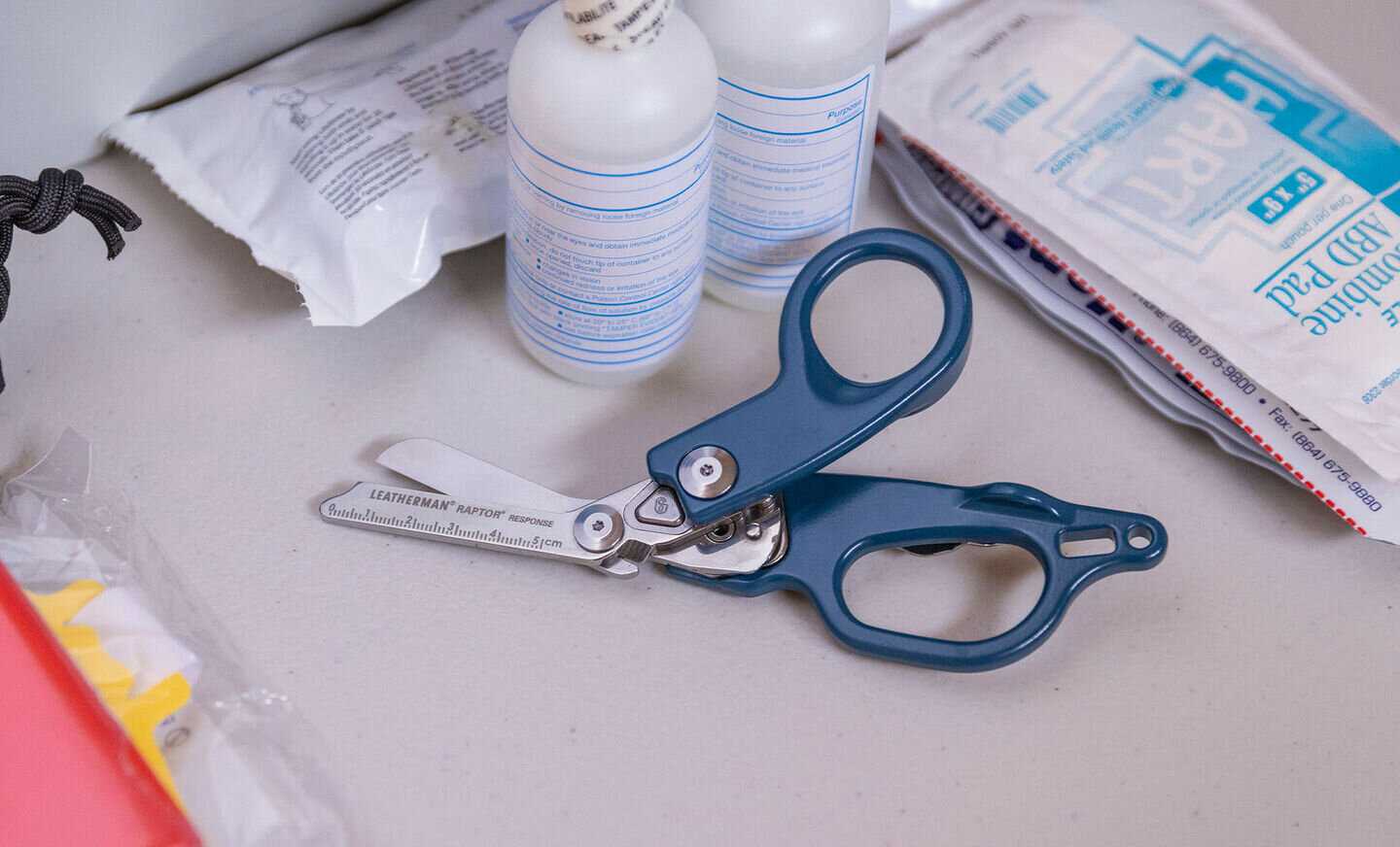 Мультитул-ножницы Leatherman Raptor Response (831426) фотография 7