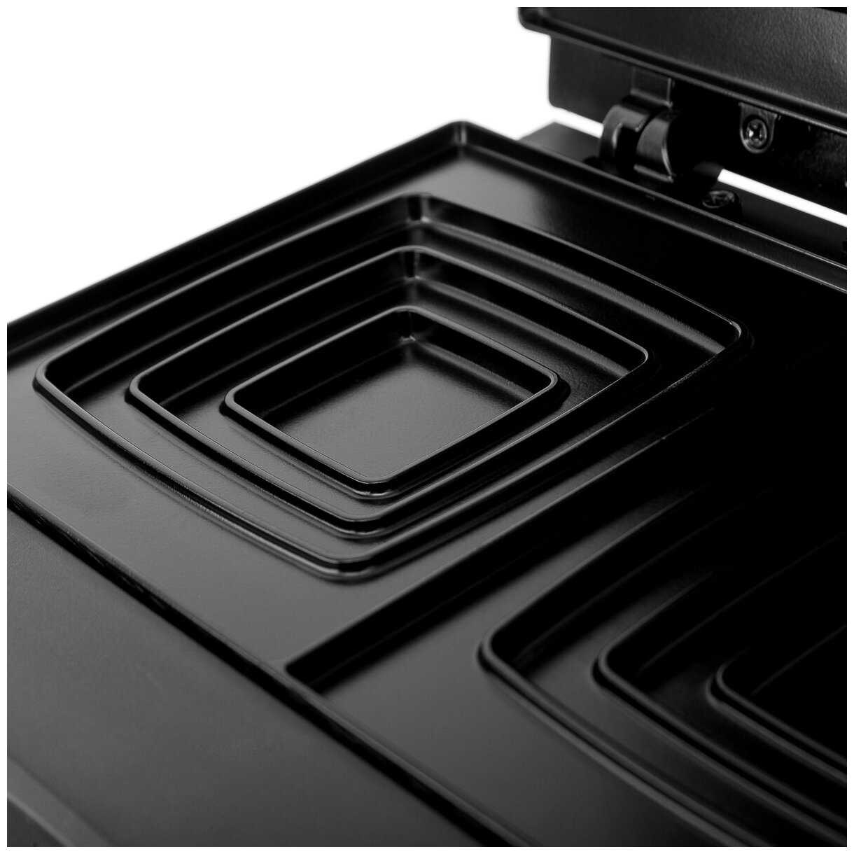 Сэндвичница BRAYER BR2204 фотография 7