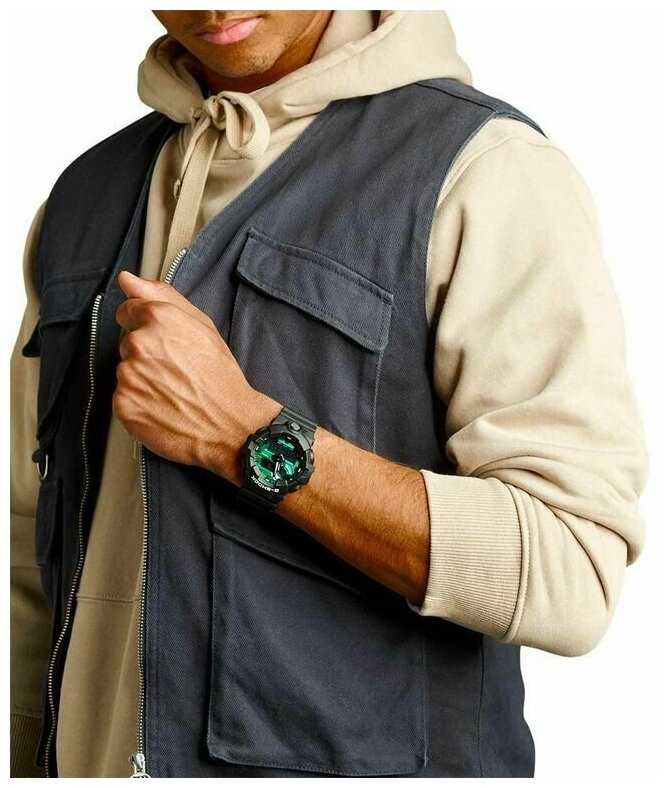Часы Casio G-Shock GA-700MG-1AER фотография 6