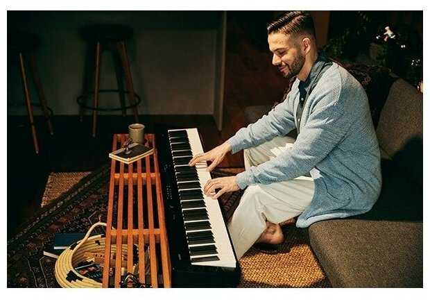 Цифровое пианино Casio PX-S3100 фотография 3