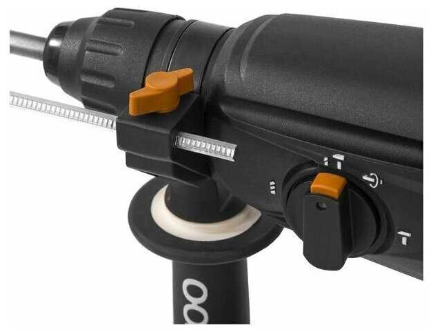 Перфоратор Daewoo Power Products DAH 920, 920 Вт фотография 11