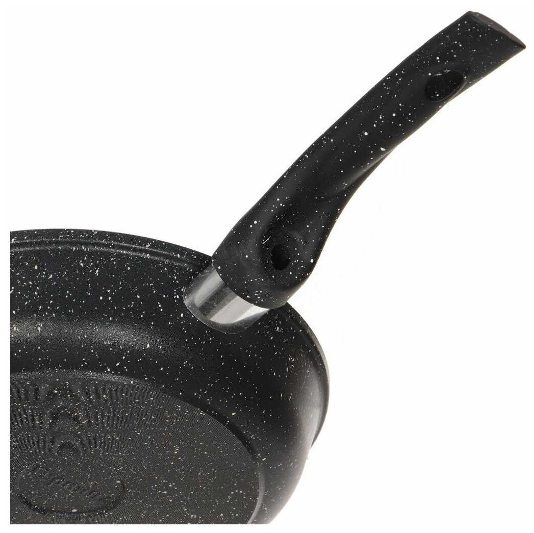 Сковорода ф200 h51 