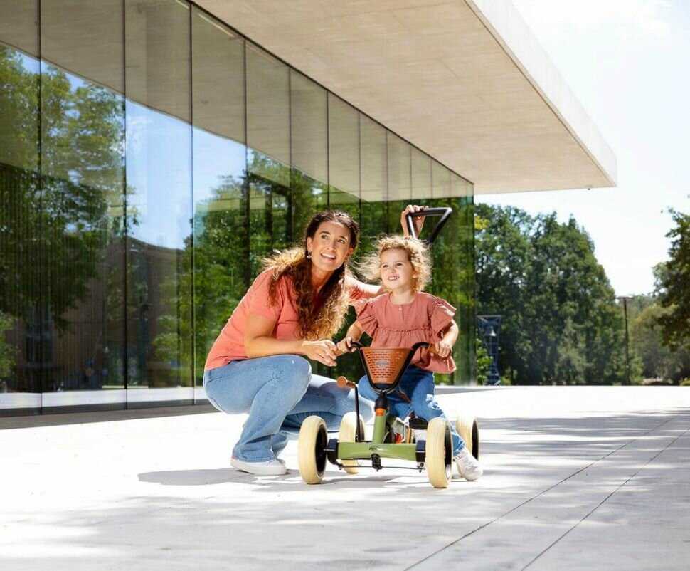 Веломобиль Berg Buzzy Retro 2-in-1 фотография 4