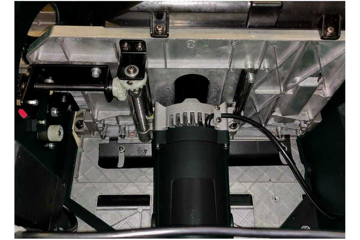 Круглопильный станок JIB 3255A-2 фотография 7