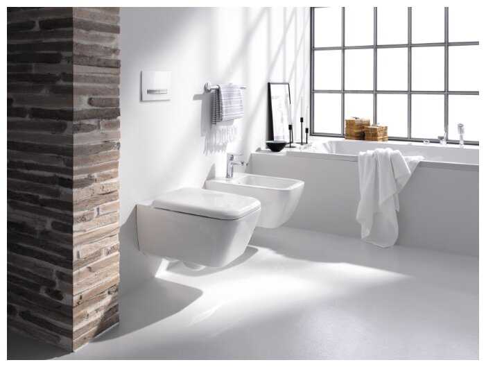 Чаша унитаза подвесная GEBERIT iCon Square 201950000 с горизонтальным выпуском фотография 8
