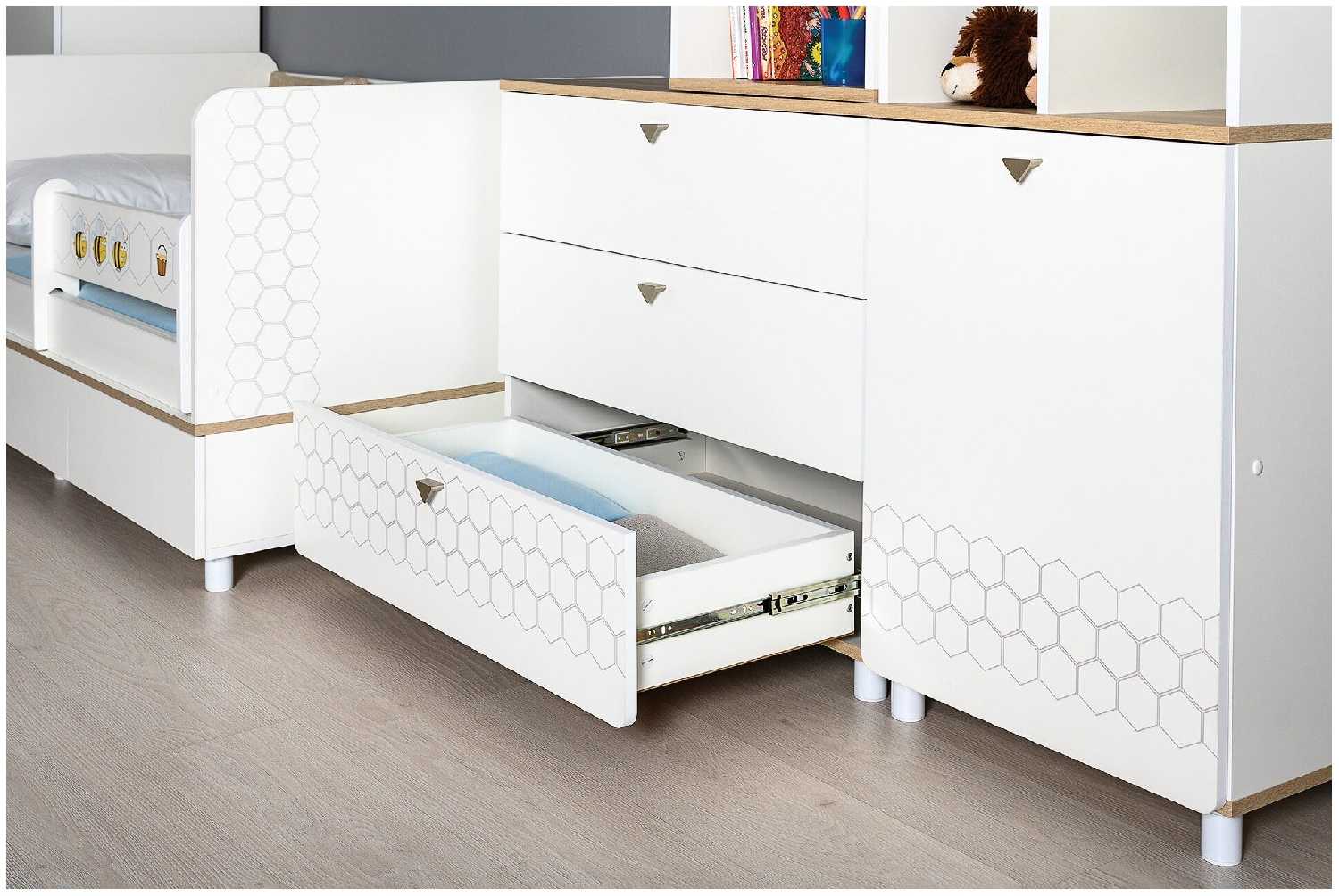 Комод Эйп 13.322 (D4430) фотография 5