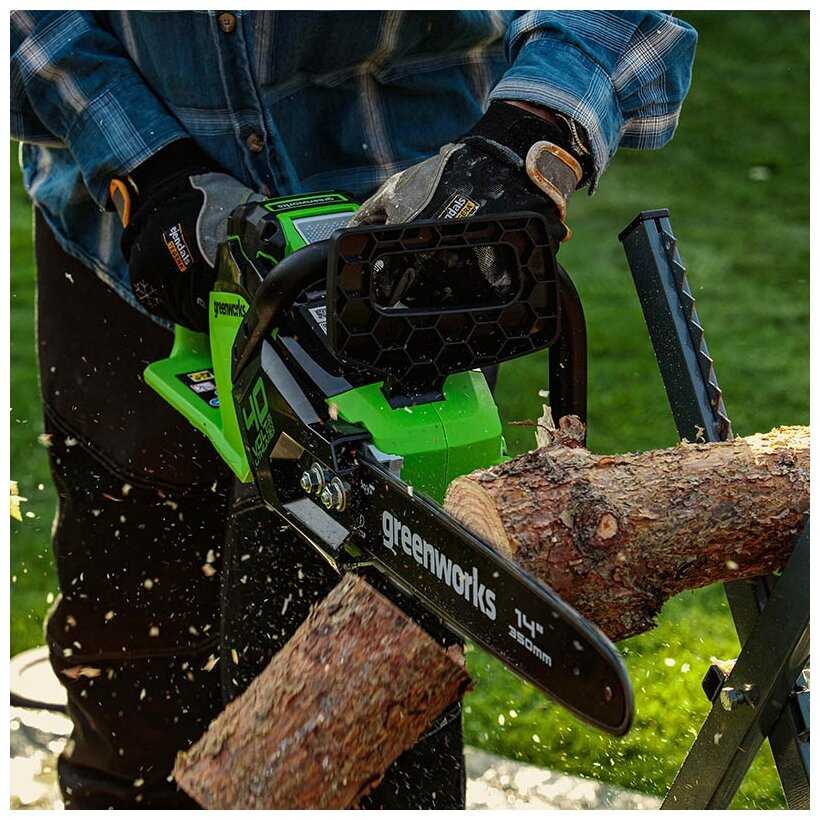 Пила аккумуляторная Greenworks GD40CS15 (2005707UB) фотография 3