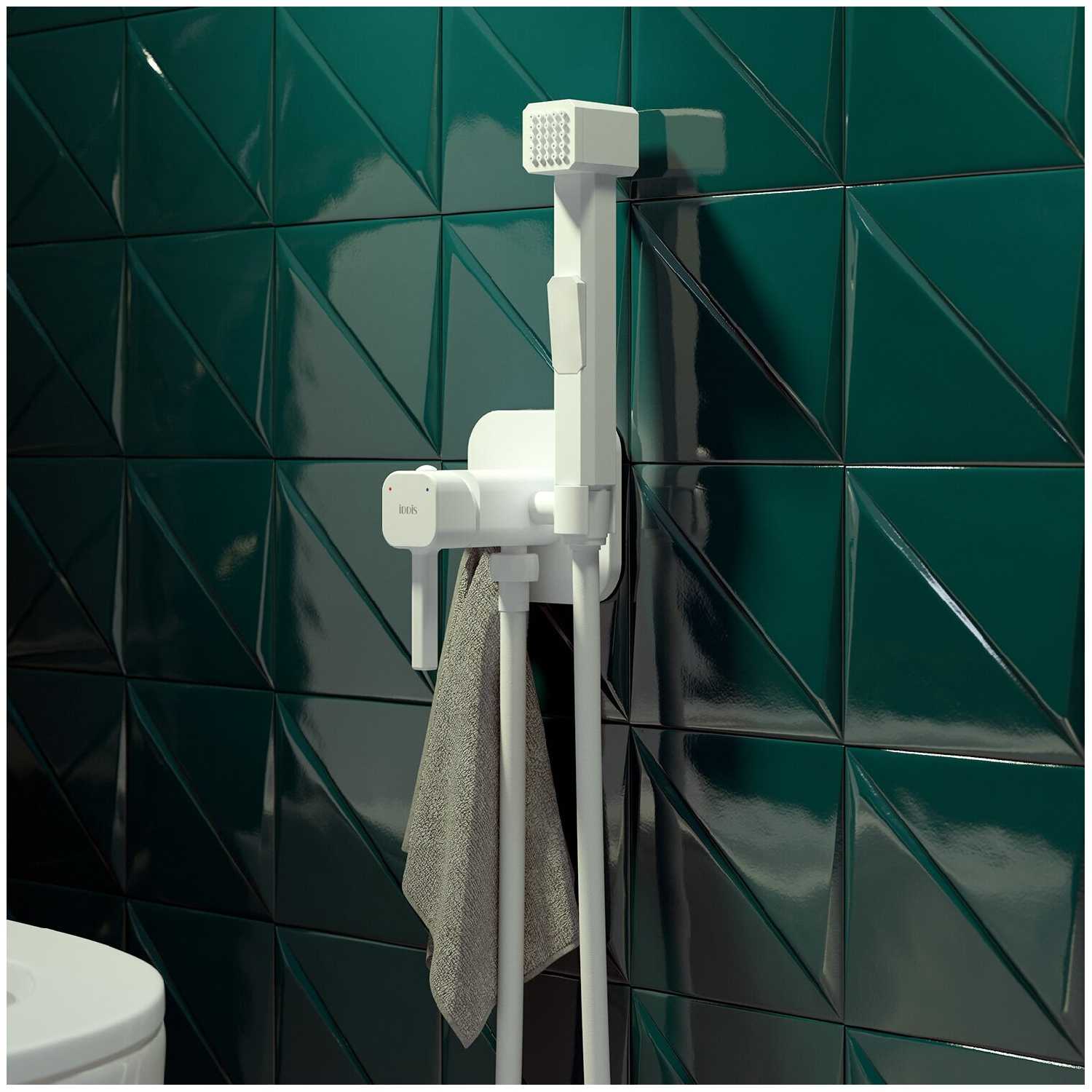 Смеситель IDDIS Смеситель с гигиеническим душем (004SBS0i08) фотография 1