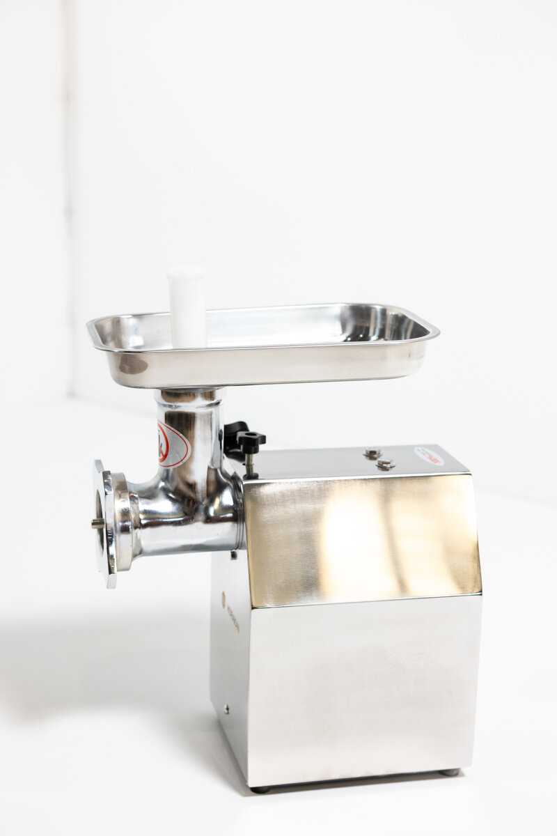 Мясорубка электрическая HURAKAN HKN-12SC фотография 7