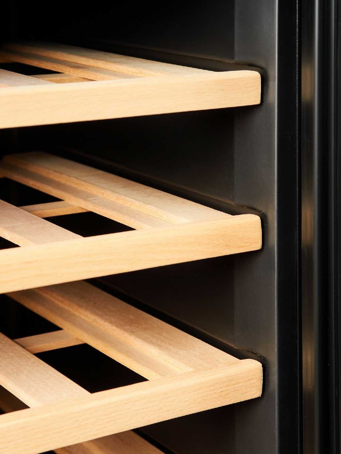 Однозонный винный шкаф Vinosafe VSF28AM фотография 2