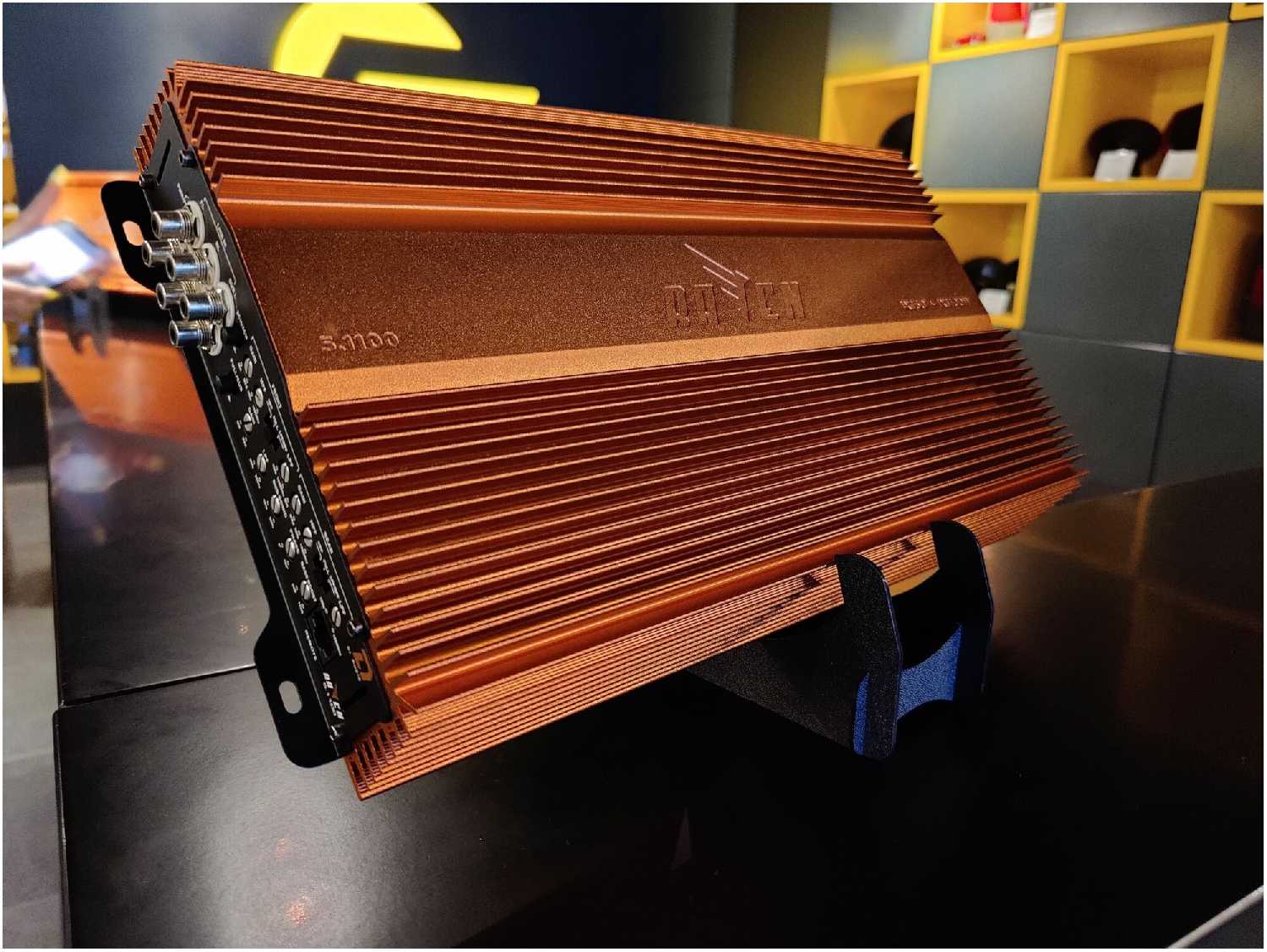 Усилитель DL Audio Raven 5.1100 (5-ти канальный усилитель) фотография 8