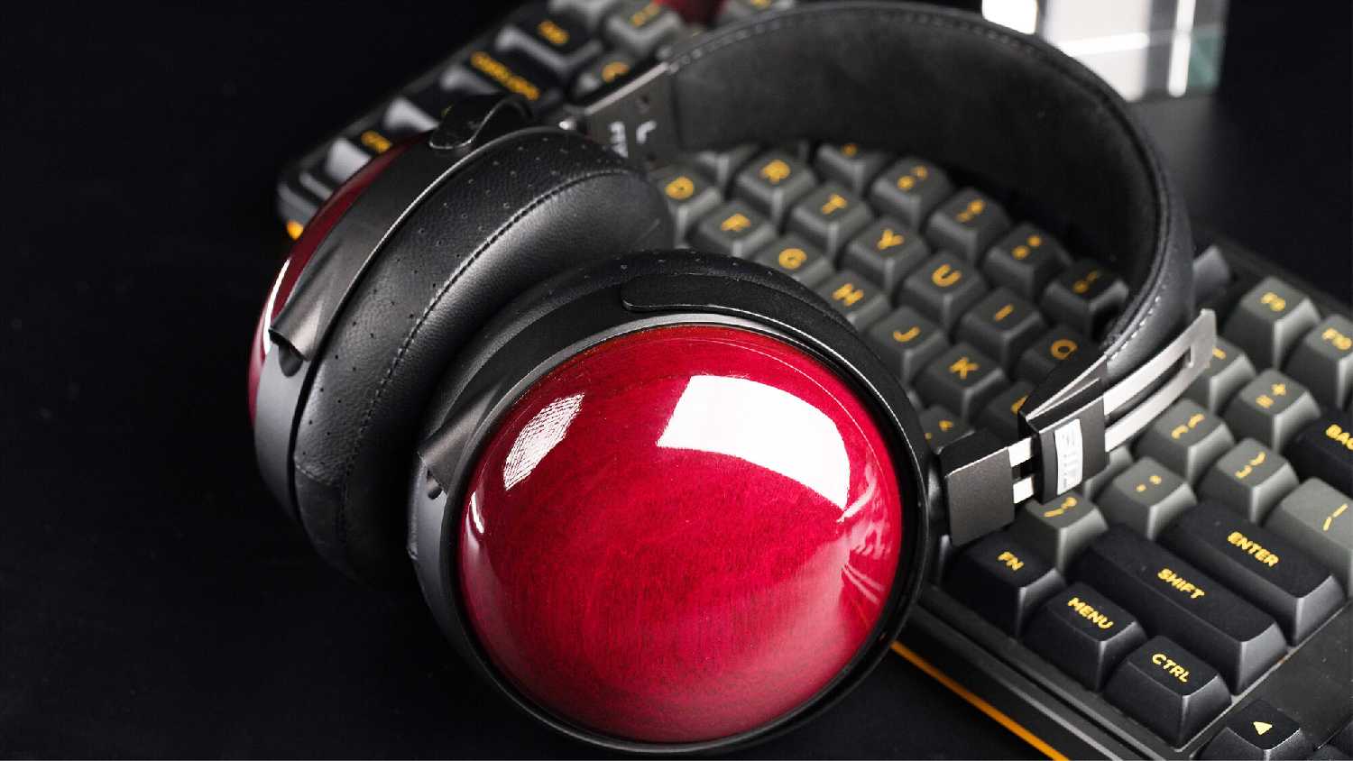 Наушники FIIO FT13 фотография 3