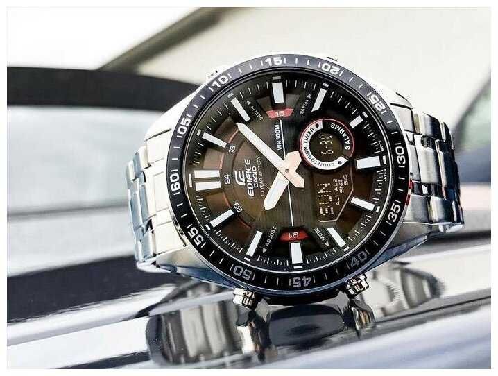 Японские наручные часы Casio Edifice EFV-C100D-1A фотография 2