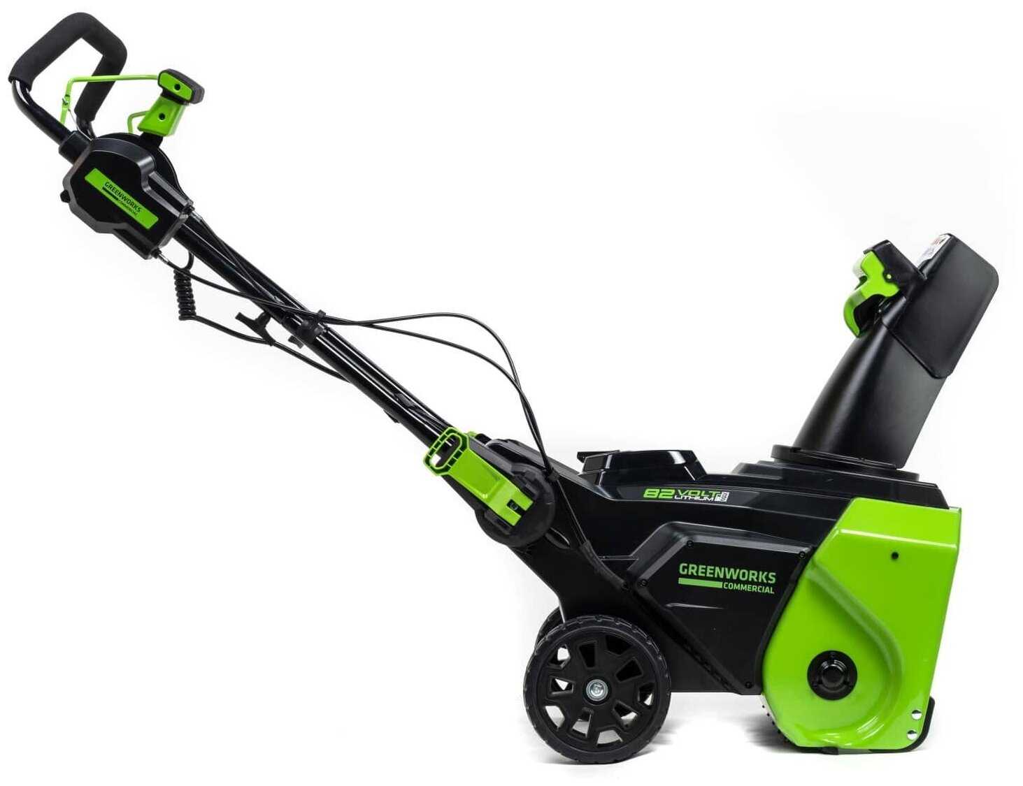 Снегоуборщик аккумуляторный Greenworks GD82ST с аккумулятором 5 А.ч, 82 В, 5мА·ч фотография 2
