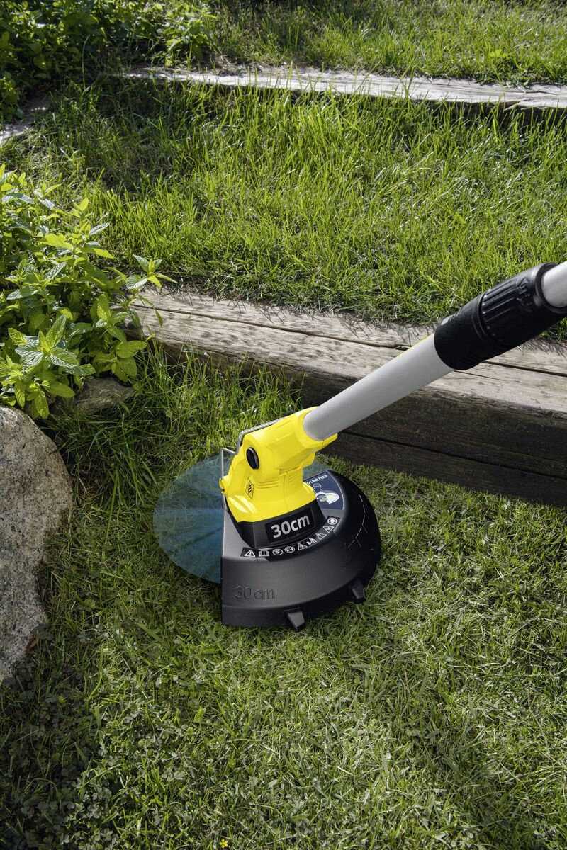 Триммер электрический Karcher LTR 18-30 (Akku-Set) фотография 8