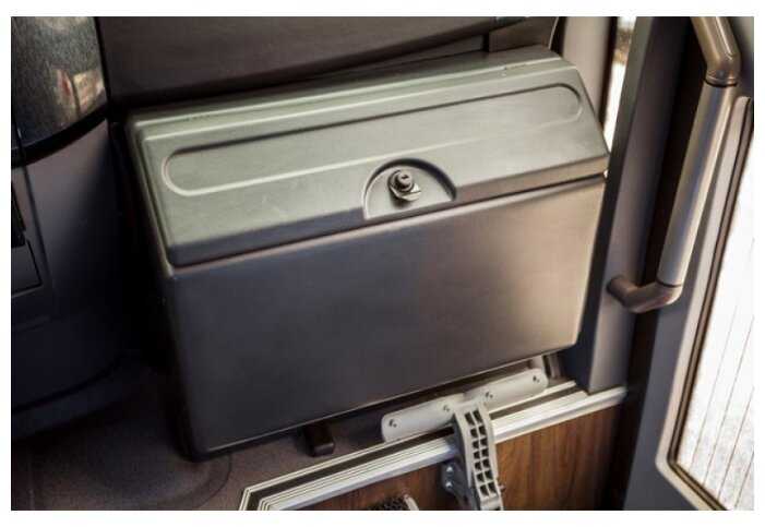 Автомобильный холодильник indel B FCV40 фотография 3