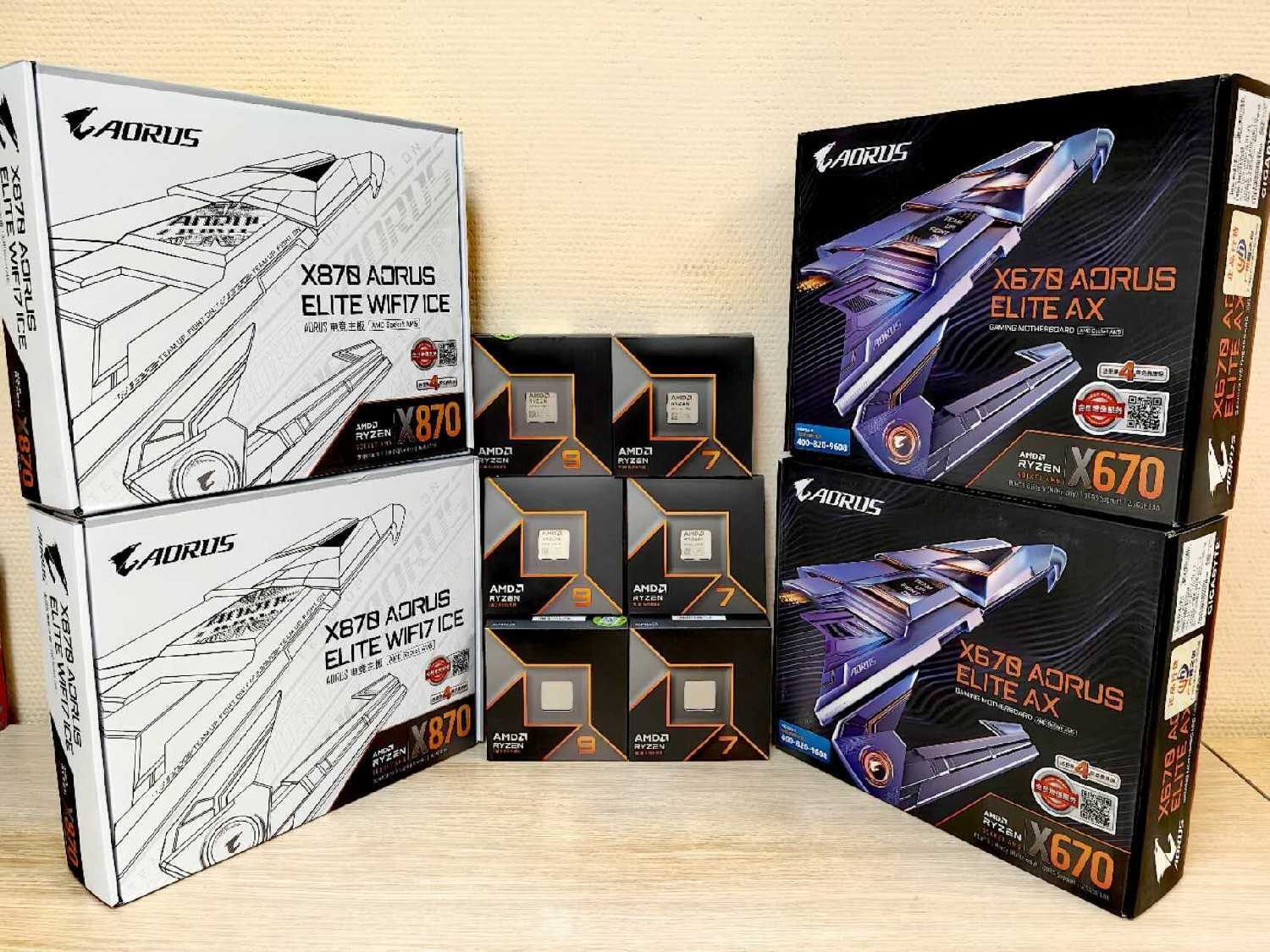 Процессор AMD Ryzen 9 9950X (AM5) фотография 21