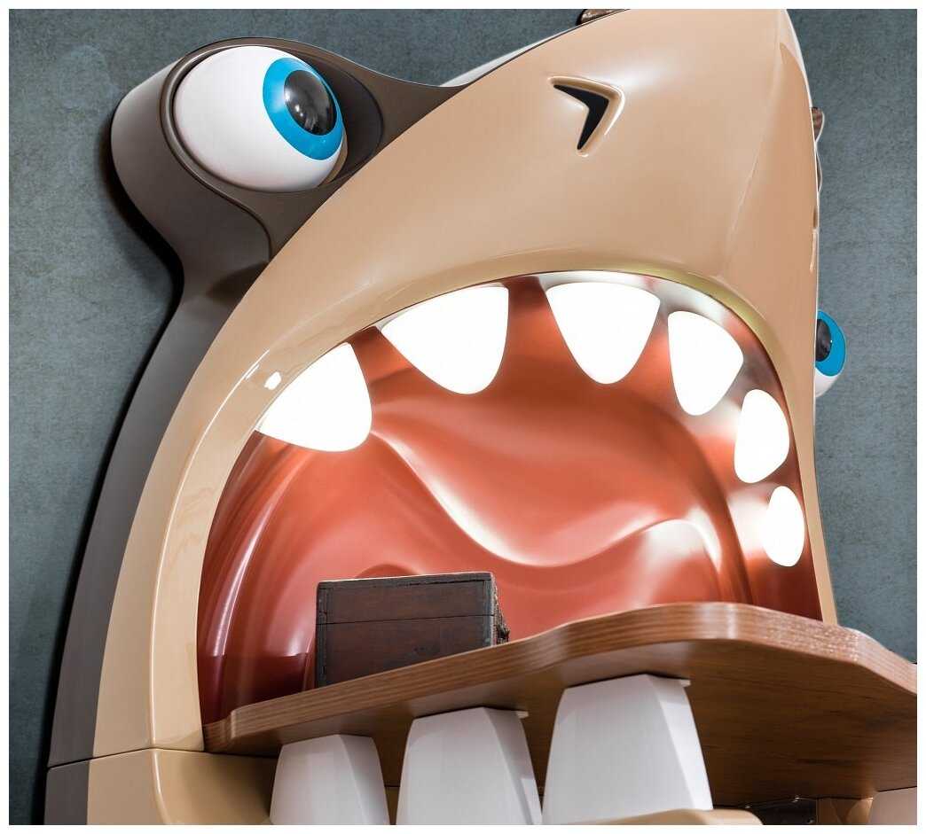 Cilek письменный стол Black Pirate 20.13.1103.00 фотография 3