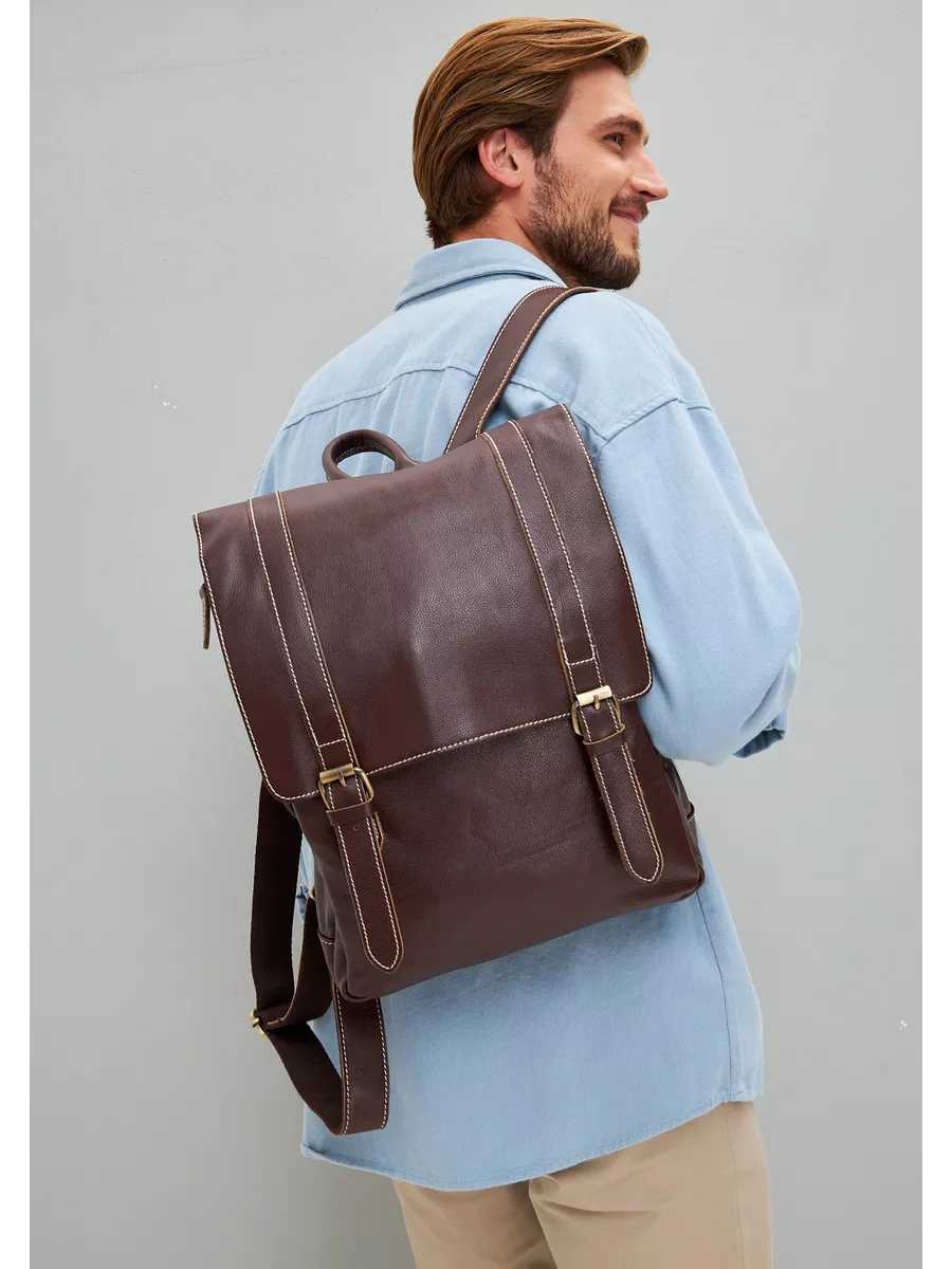 Рюкзак кожаный мужской городской для ноутбука Capsa с 3 наружными карманами и клапаном фотография 10