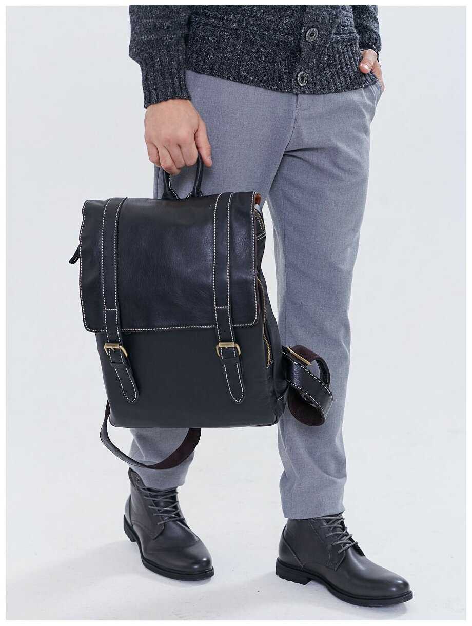 Рюкзак кожаный мужской городской для ноутбука Capsa с 3 наружными карманами и клапаном фотография 9