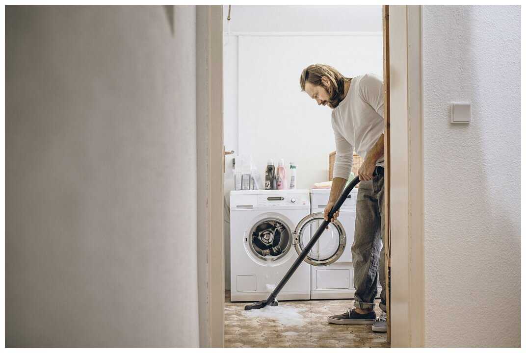 Профессиональный пылесос KARCHER WD 5 P V-25/5/22, 1100 Вт фотография 12