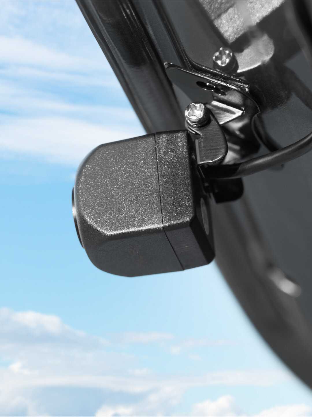 Камера заднего вида iBOX RearCam FHD11 фотография 7