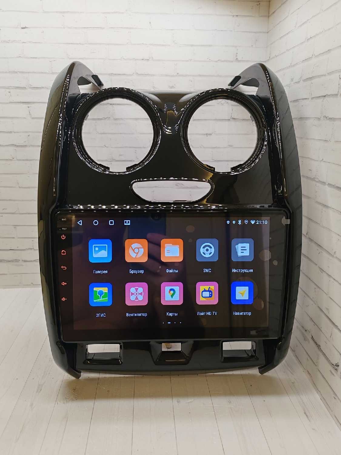 Магнитола андроид 13, QLED экран 9', WiFi, GPS, USB, Блютуз, Кулер охлаждения фотография 1