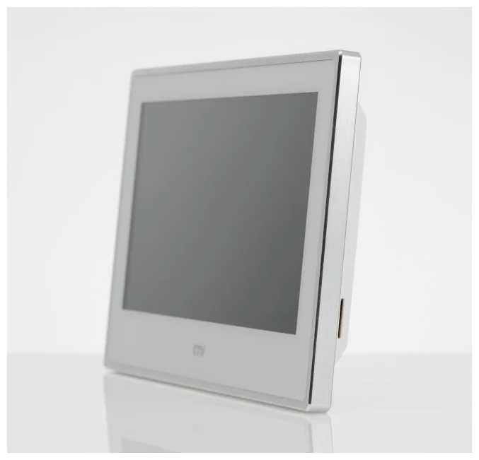 Монитор M4704AHD фотография 3