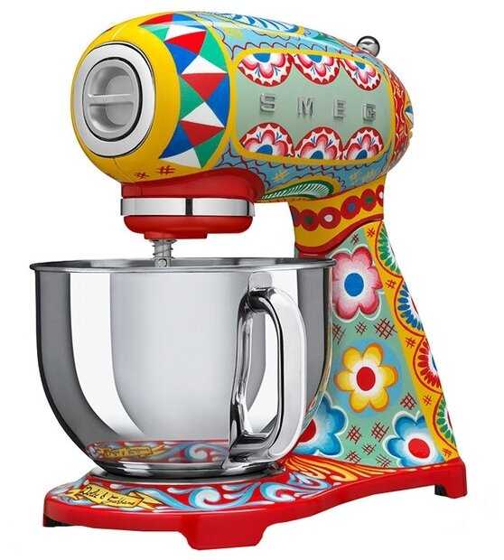 Миксер Smeg SMF03 фотография 18