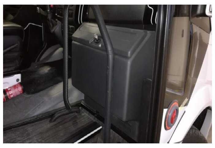 Автомобильный холодильник indel B FCV40 фотография 4