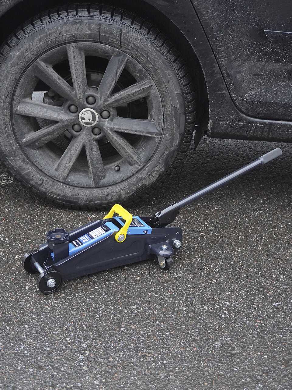 Домкрат подкатной гидравлический низкопрофильный 3 тонны (OPT-7450) фотография 21